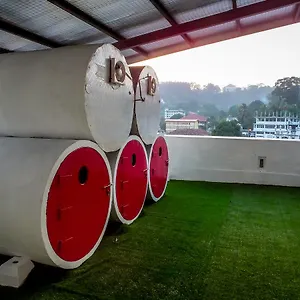 Gasthof Clock, Kandy